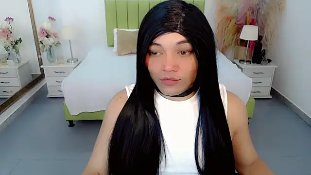 sebastian cruz  online show from April 19, 7:05 pm