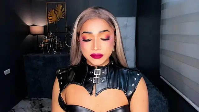 GwennGoddess online show from February 15, 6:20 am