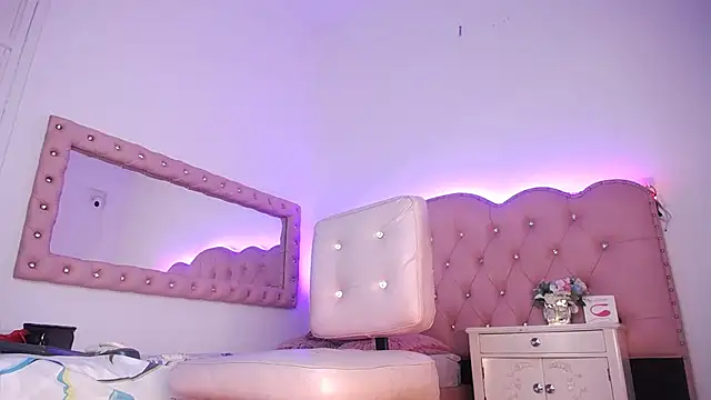 Sussan cooper online show from March 25, 7:29 pm