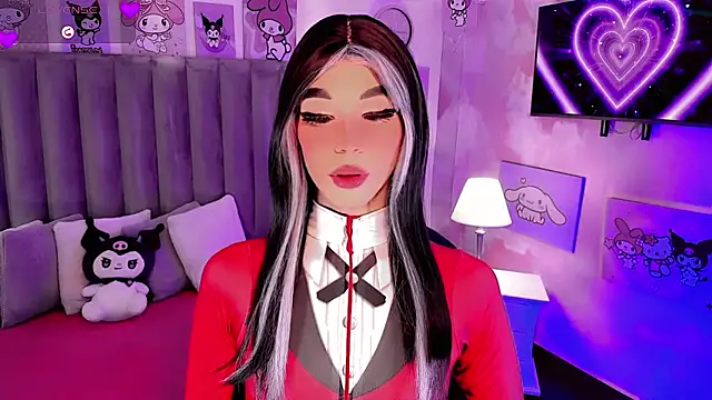 dearAlanaxxx online show from February 7, 8:48 pm