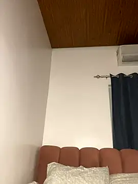 fairuu online show from November 23, 1:24 pm