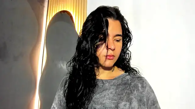 Angel-umbra online show from December 15, 8:36 pm