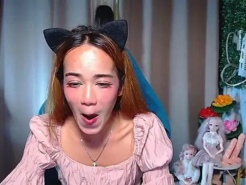 imadriana12 online show from December 13, 7:53 pm