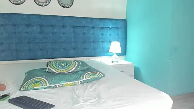 LexiCriimson online show from January 18, 4:31 am