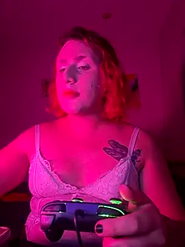 alien ate red online show from February 10, 11:34 pm