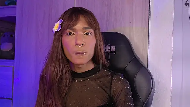 tiffanyy 777 online show from April 22, 3:24 am