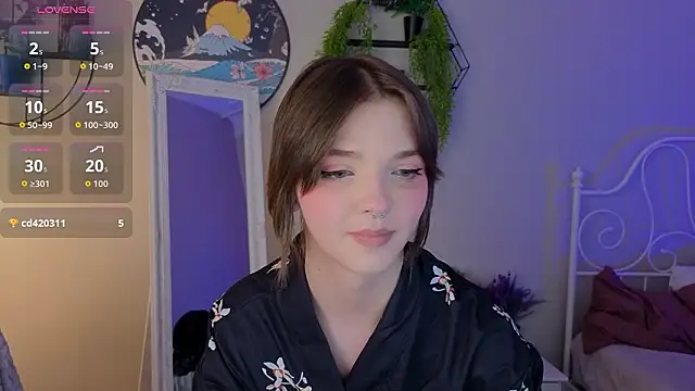 LetoriaNotley online show from March 6, 9:20 pm