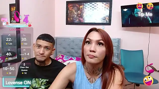 sexycouplehot99 online show from January 18, 9:23 pm