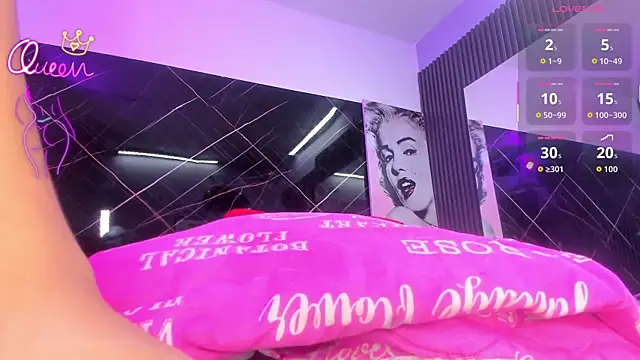 Skarleth queen online show from June 12, 8:57 am
