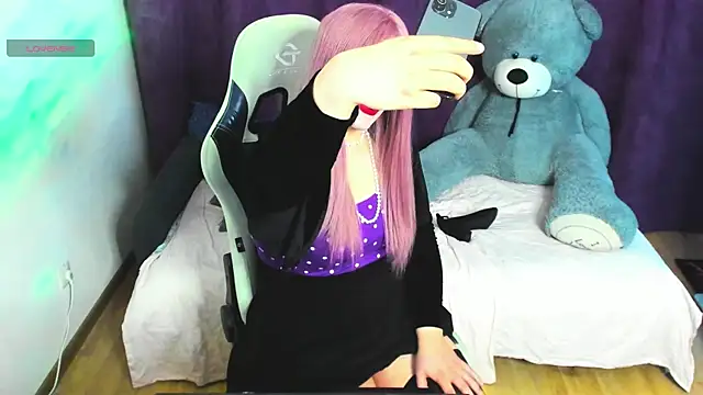 sexxx-queen online show from May 4, 8:03 pm