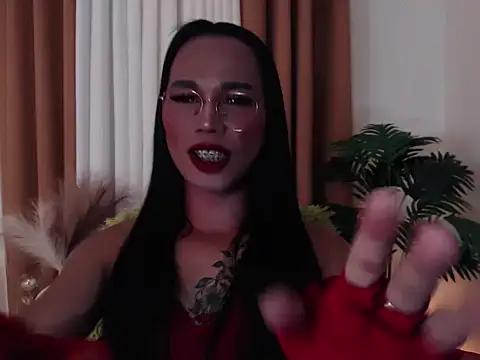 AmandaSmithTs online show from March 5, 11:48 am