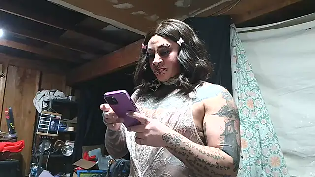 VeraVendetta online show from February 10, 7:59 am