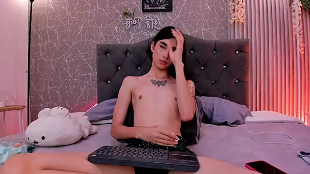 lana gill1 online show from April 17, 9:49 pm