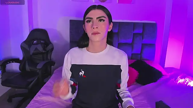 Isabella Moon9 online show from April 25, 12:31 pm