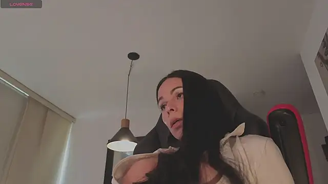 verodeli online show from April 22, 3:41 pm