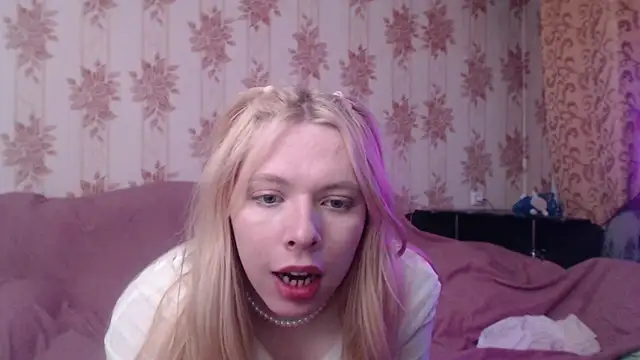 Cutie Bambi online show from February 9, 12:23 pm