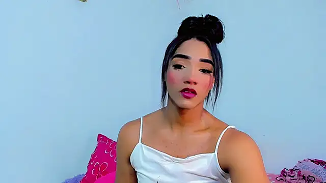 Babyestrella  online show from March 14, 7:01 am