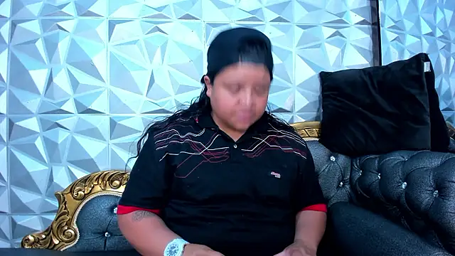 Carolina-Lenon online show from March 6, 7:19 pm