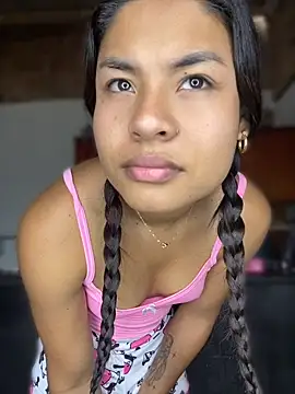 Romie rous online show from August 5, 1:50 pm