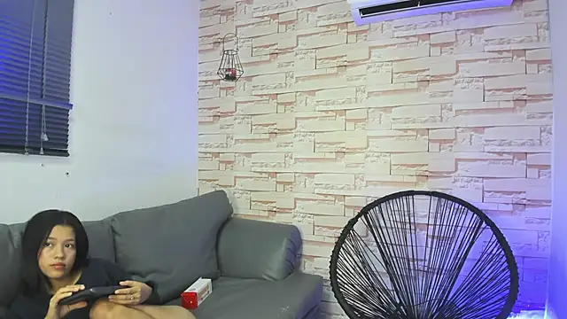 akira shaunk online show from February 15, 1:21 pm