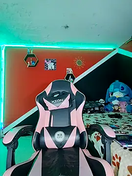 Violeta R  online show from April 7, 4:57 am