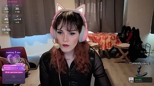 Samanteased online show from July 1, 6:08 pm