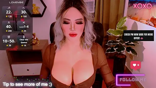 HugeSurpriseLianeTs online show from March 29, 5:02 pm