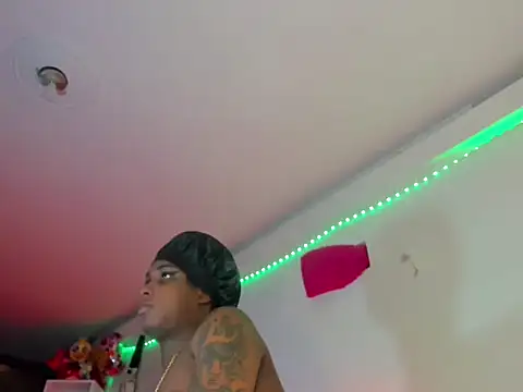 Nathaly-horny1 online show from March 4, 11:09 pm