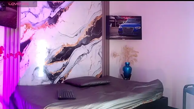 Alondra Wile online show from April 13, 7:18 pm