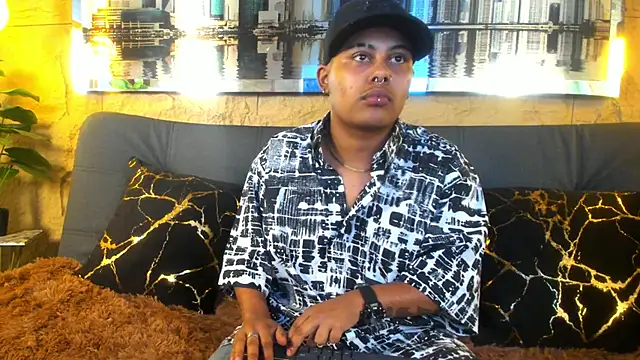 Noha  scott online show from April 23, 3:03 am