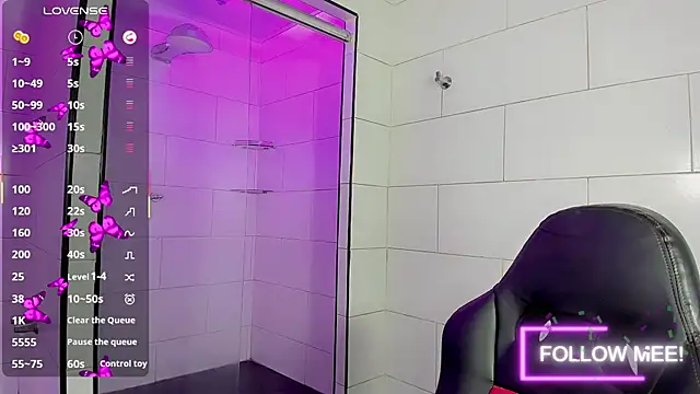 Gema Jones  online show from April 22, 7:32 pm