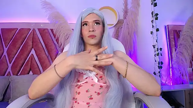 Evelyn Thomas online show from March 2, 7:54 pm