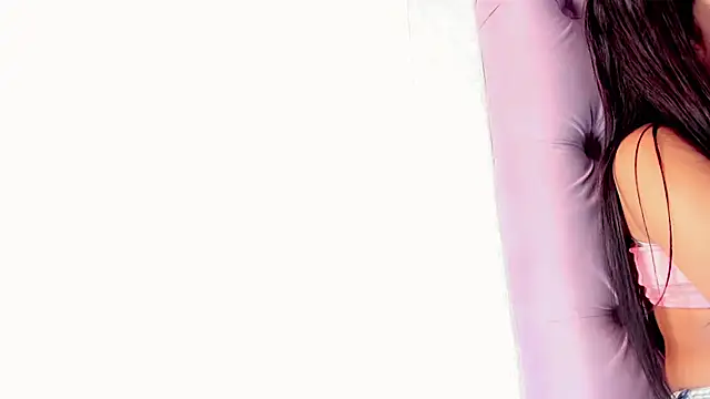 MarguiePonds online show from April 10, 8:03 pm