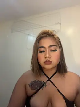 parker pixie online show from June 12, 2:05 pm