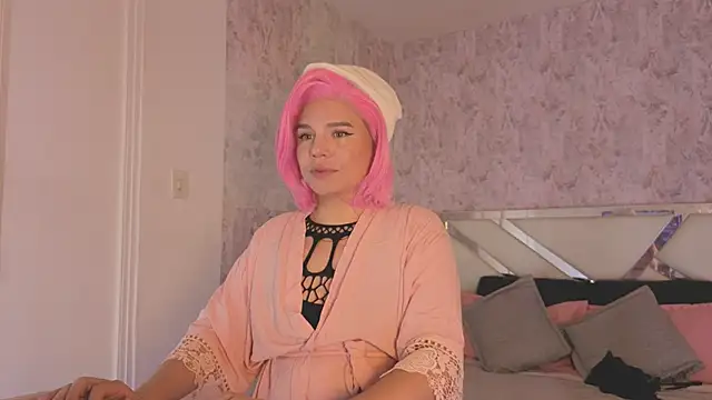 april summer  online show from April 14, 10:15 pm