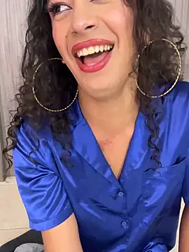 Lacolorinaa online show from April 13, 9:19 pm