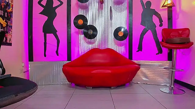 Andrea Pop   online show from April 11, 11:14 am