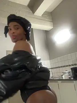 Femboi za online show from March 16, 6:44 pm