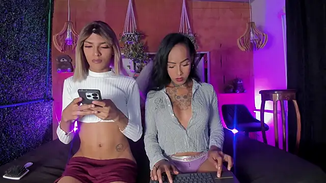 Isabella Rosewood online show from May 6, 3:57 am