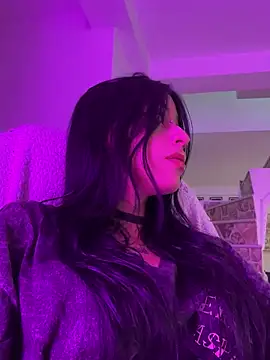 Kattze  online show from April 13, 9:08 pm