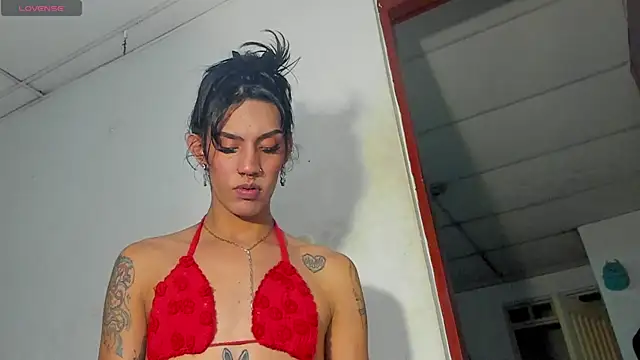 melany filly online show from April 21, 6:20 am