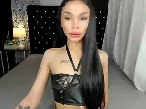 Herecummsamara69 online show from July 27, 6:53 am