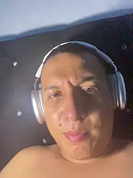 TomasStyl   online show from June 7, 3:47 am