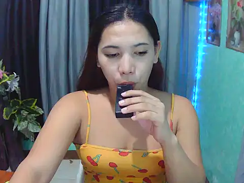 XCalixa online show from August 1, 1:01 pm