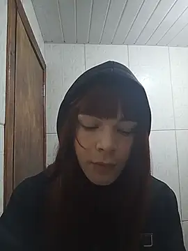 Kittiebell online show from July 30, 11:15 pm