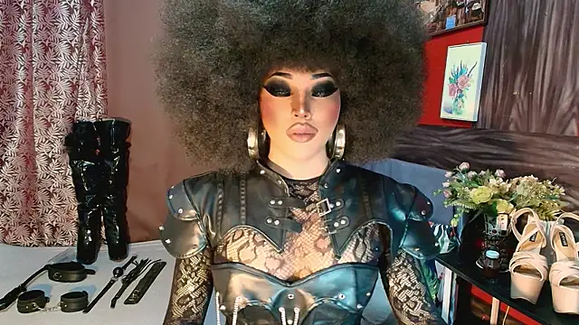 trixxielicious online show from February 15, 8:18 pm