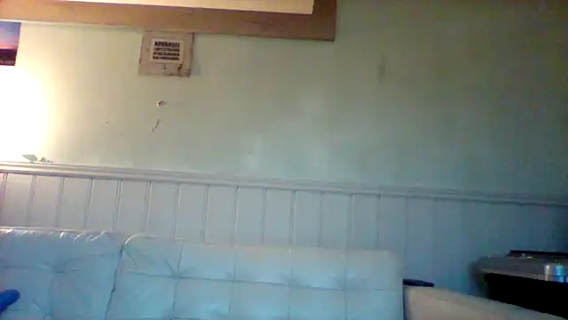 Snapshot of SassyAmanda87 chatting on October 3, 3:45 pm SassyAmanda87 online show from October 3, 3:45 pm