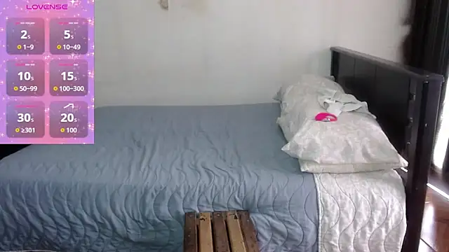 sensual nataliee online show from March 12, 2:55 pm