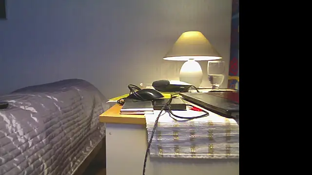 Snapshot of AnaliaSissySlut chatting on January 7, 10:49 am AnaliaSissySlut online show from January 7, 10:49 am