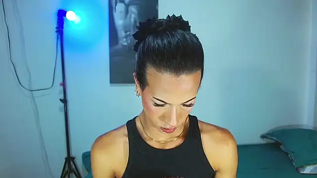 Kenisha Sweet online show from November 4, 3:06 am